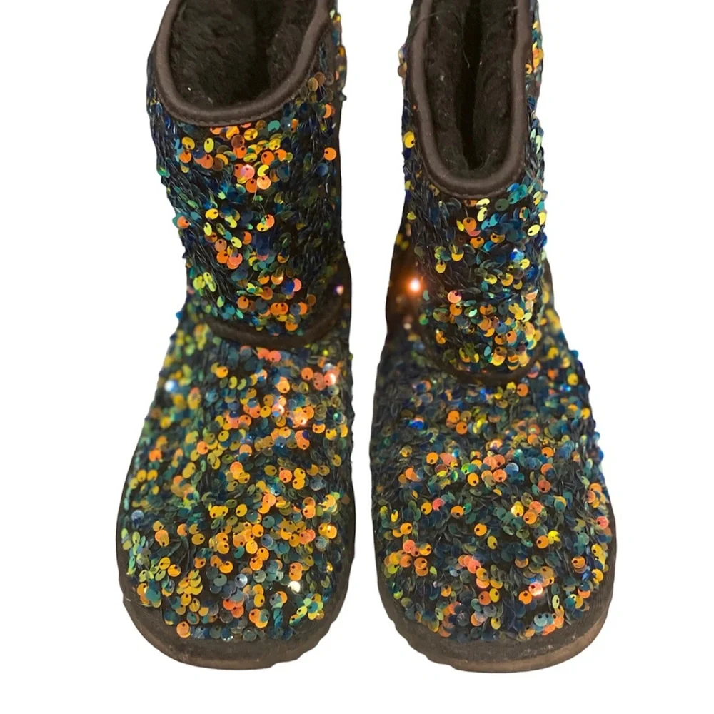 Ugg Sequin Mini Stellar Classic Short Boots Black Sheepskin Cozy 6 Multicolor